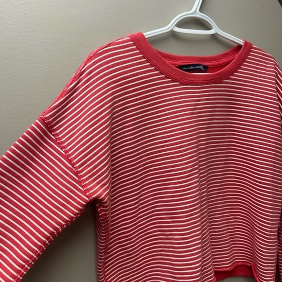 Abercrombie & Fitch Pink & White Striped Sweater - Picture 2 of 5